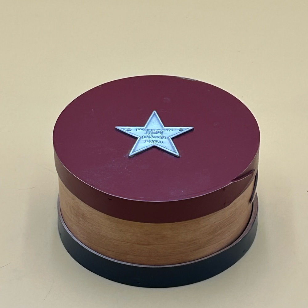 Rare Henn Workshops Collector Society Americana shaker drum 2001, patriotic